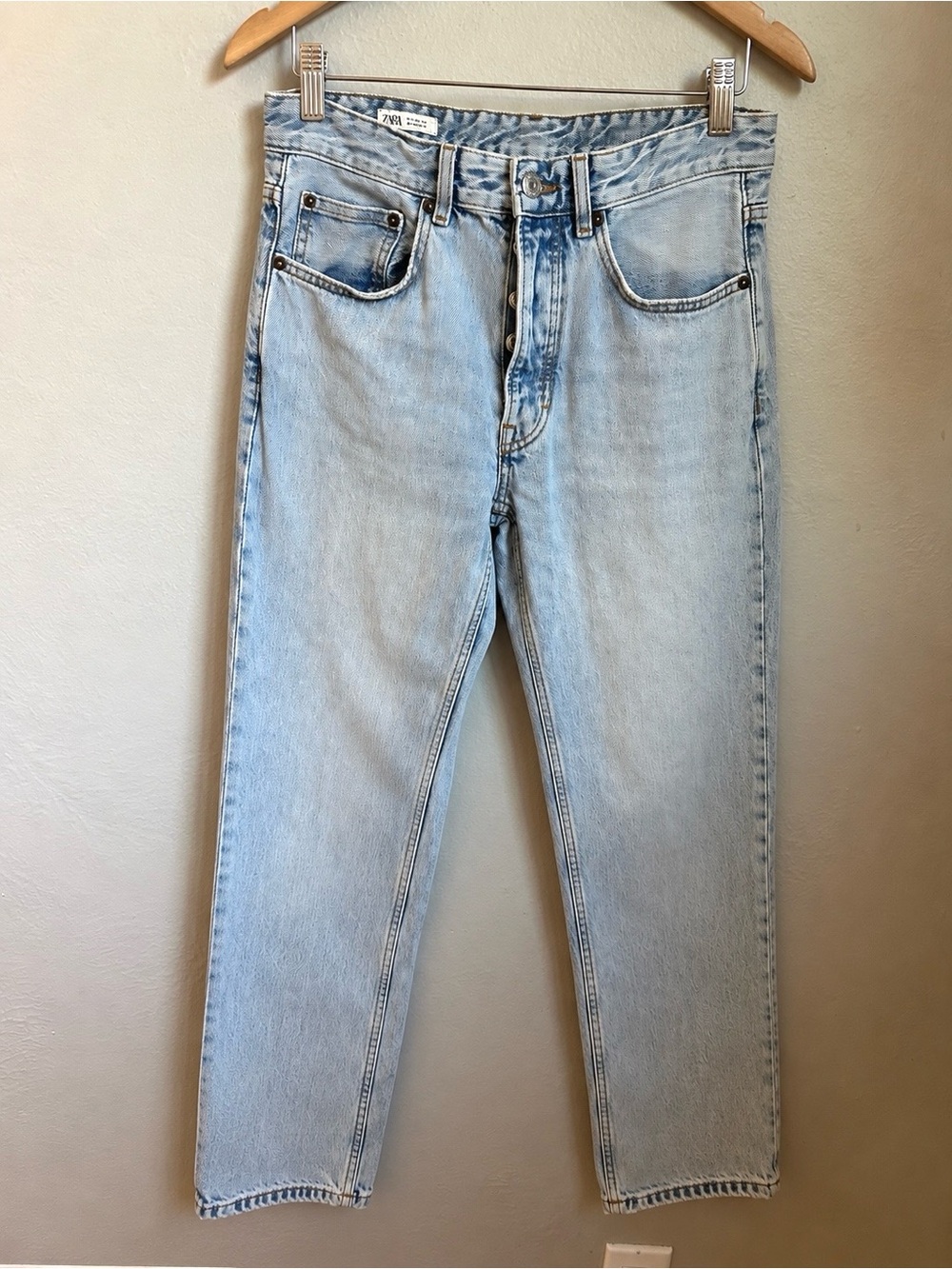 Zara Light Wash Button Fly Straight Leg Jeans Size 30